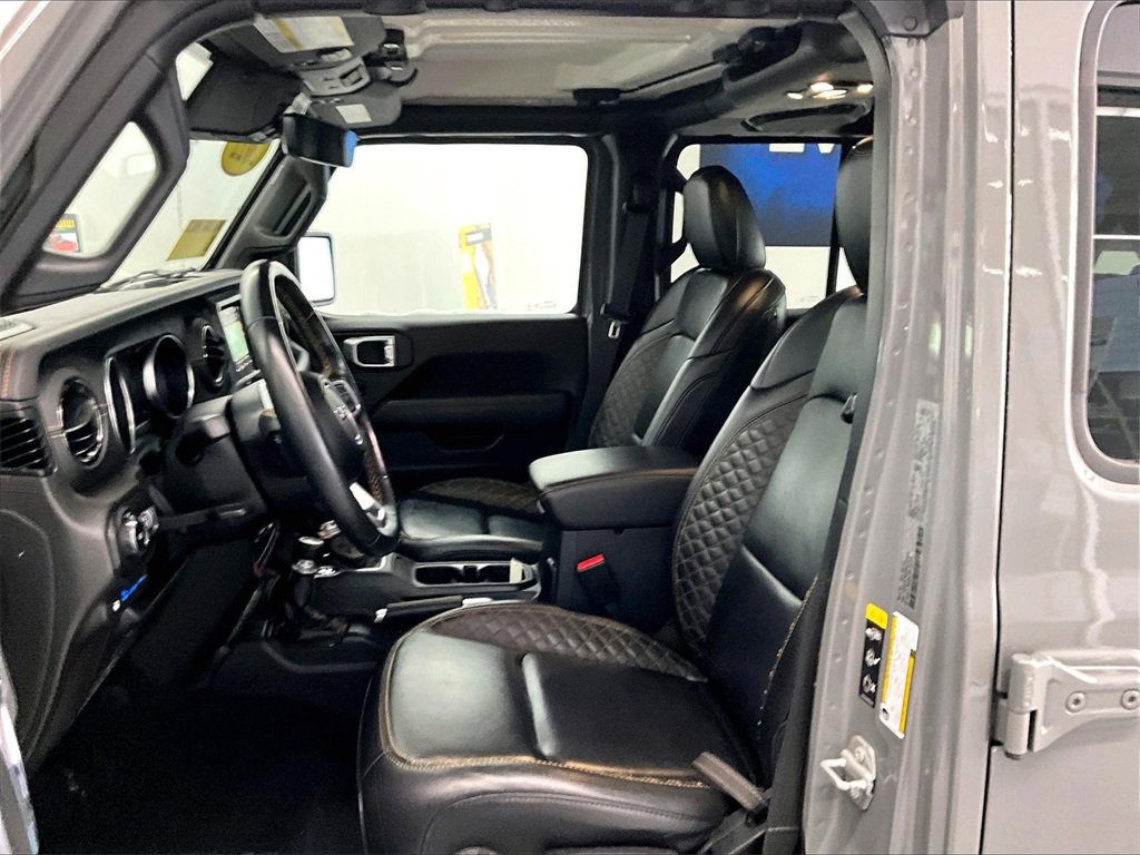 Used 2022 Jeep Wrangler Unlimited Sahara image 10