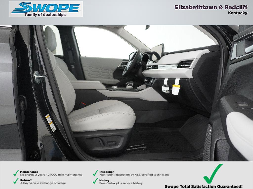 New 2025 Mitsubishi Outlander SEL image 10