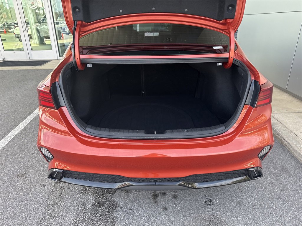 Used 2022 Kia Forte GT-Line image 31