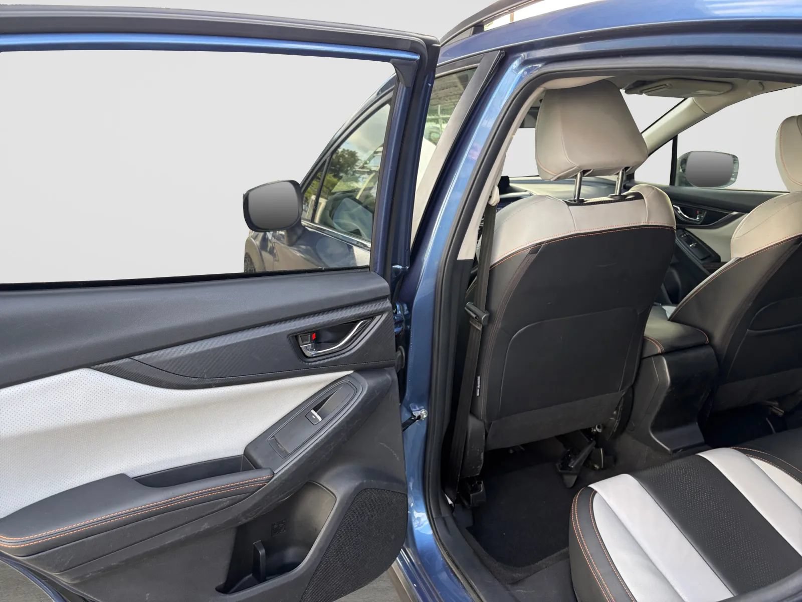 Used 2019 Subaru Crosstrek 2.0i Limited w/ Moonroof Package w/Navigation AWD/4WD image 14