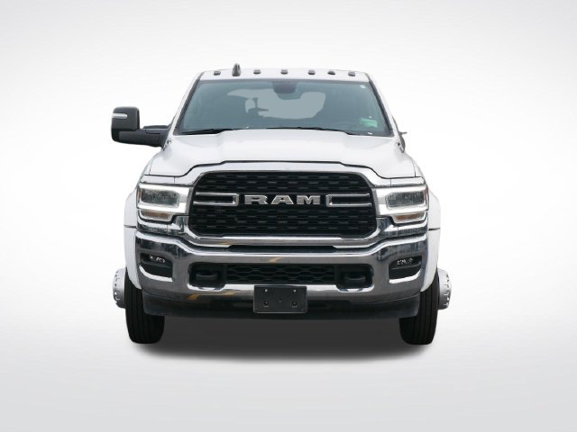 Used 2023 RAM 4500 4x4 Regular Cab DRW image 2