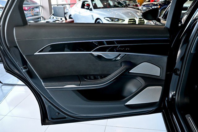 Used 2022 Audi S8 w/ S8 Comfort Plus Package image 22