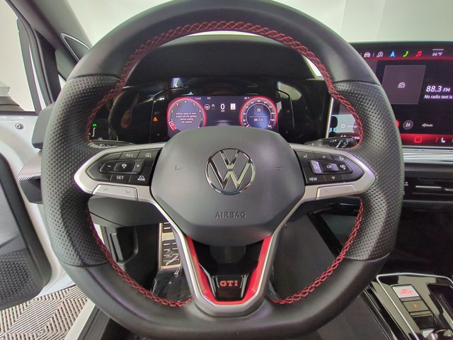 Used 2025 Volkswagen GTI SE image 30