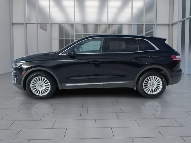 Used 2019 Lincoln Nautilus Premier AWD/4WD image 5