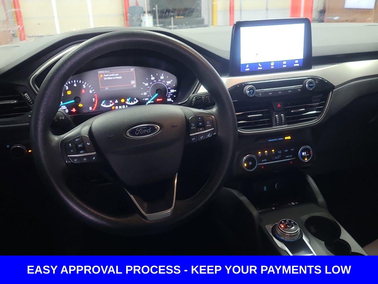 Used 2020 Ford Escape SE image 11