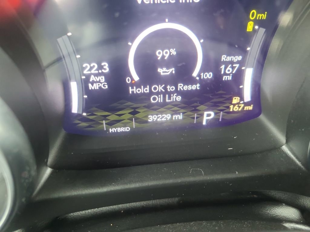 Used 2023 Jeep Wrangler Unlimited Sahara w/ Cold Weather Group image 17