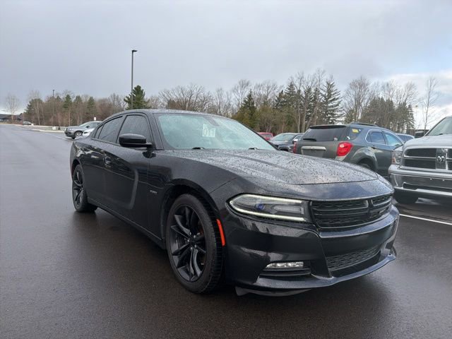 Used 2016 Dodge Charger R/T w/ Navigation & Travel Group image 9