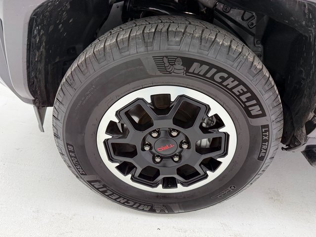 Used 2025 Toyota 4Runner TRD Off-Road Premium image 7