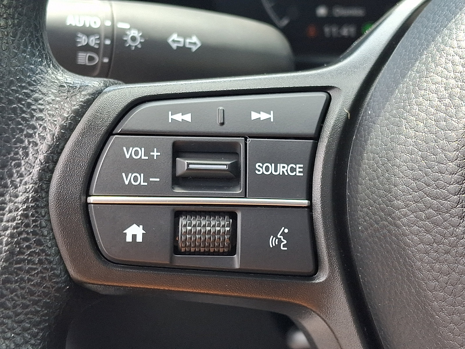Used 2023 Honda CR-V EX image 21