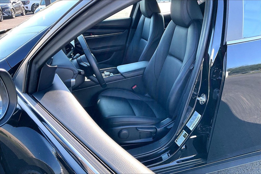Used 2025 MAZDA MAZDA3 s Sport FWD image 23