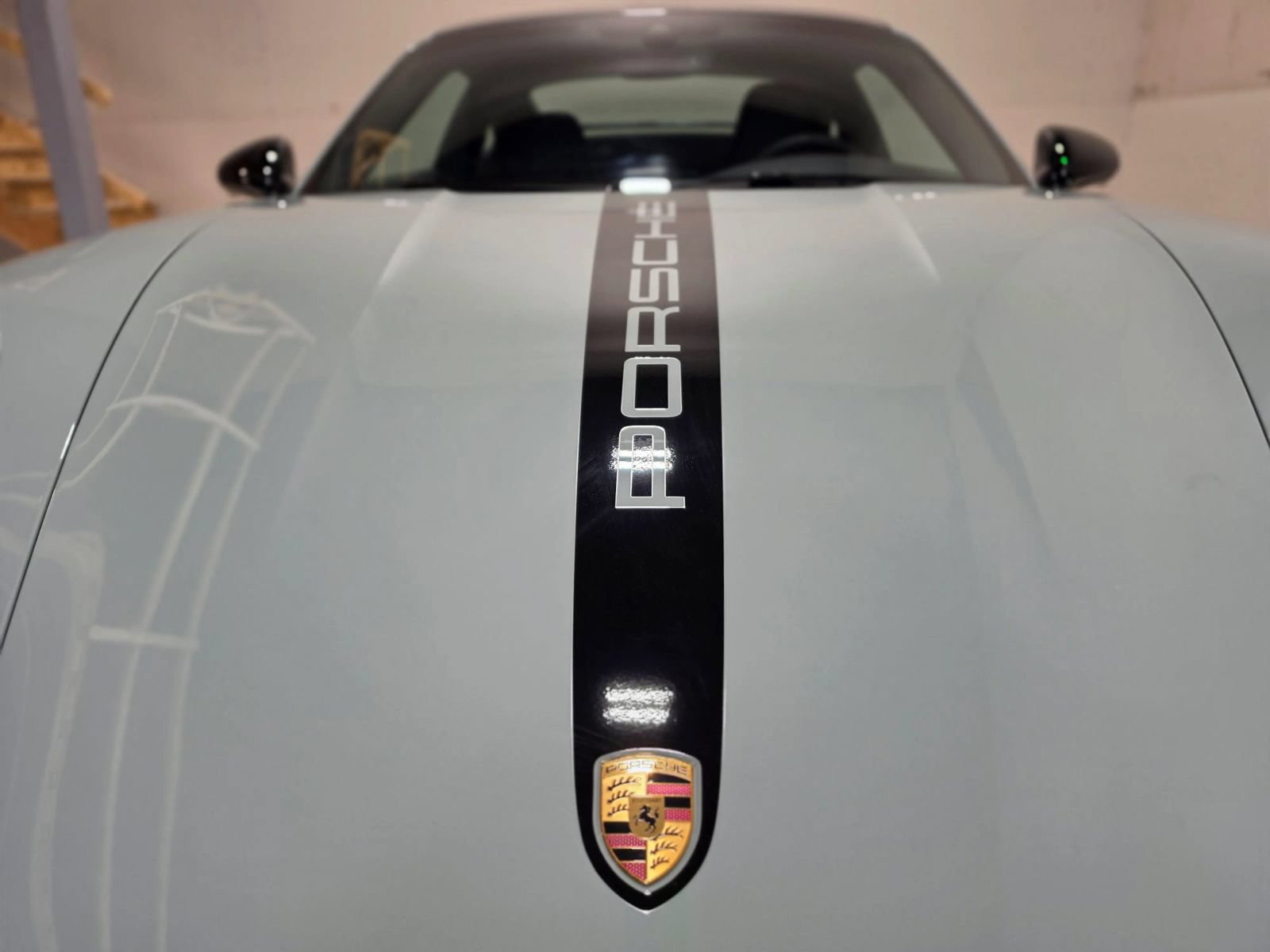 Used 2025 Porsche 911 Carrera 4 GTS AWD/4WD image 39