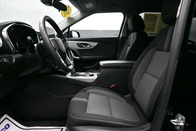 Used 2025 Chevrolet Blazer LT AWD/4WD image 9