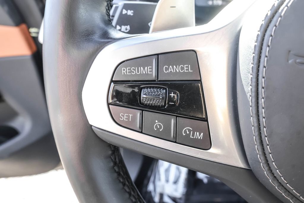 Used 2022 BMW X5 xDrive40i w/ M Sport Package image 22