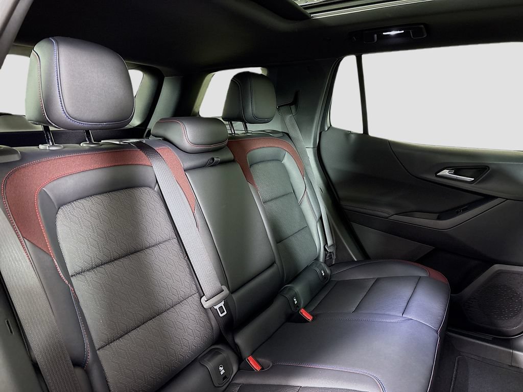 New 2026 Chevrolet Equinox RS w/ Convenience Package III AWD/4WD image 27