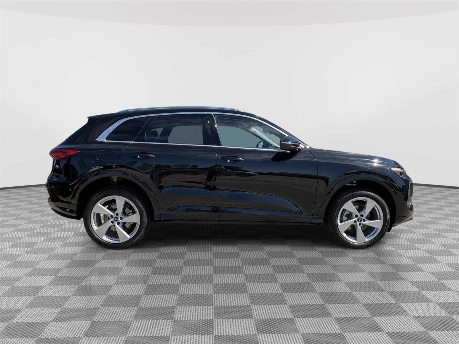 New 2026 Audi Q5 Premium Plus AWD/4WD image 6
