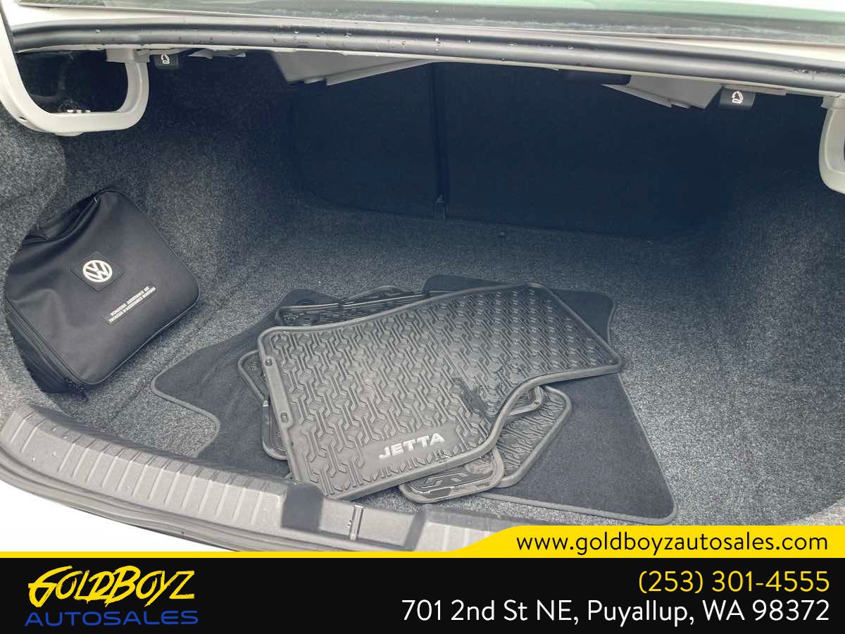 Used 2019 Volkswagen Jetta SE FWD image 33