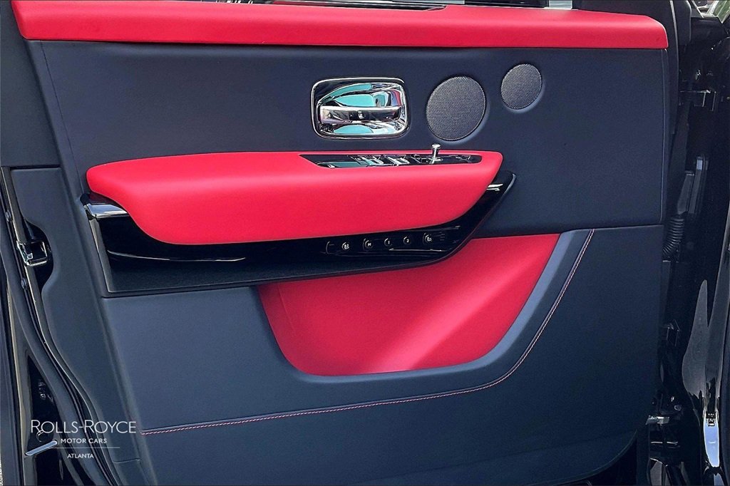 Certified 2025 Rolls-Royce Cullinan image 22