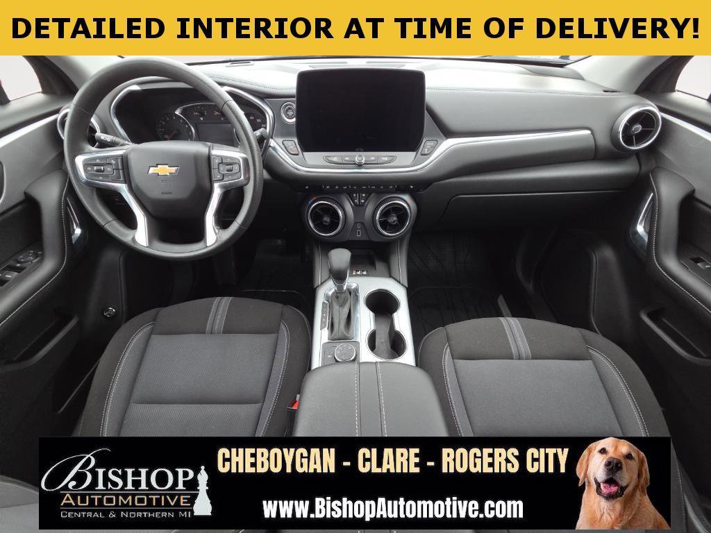 Used 2023 Chevrolet Blazer LT w/ Convenience Package image 6