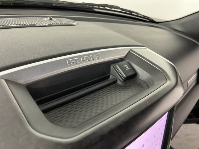 Used 2022 RAM 1500 Big Horn image 29