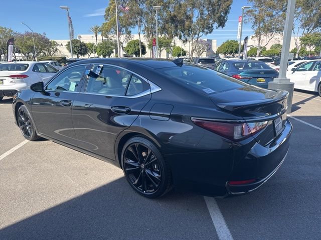 Used 2025 Lexus ES 300h F Sport FWD image 10