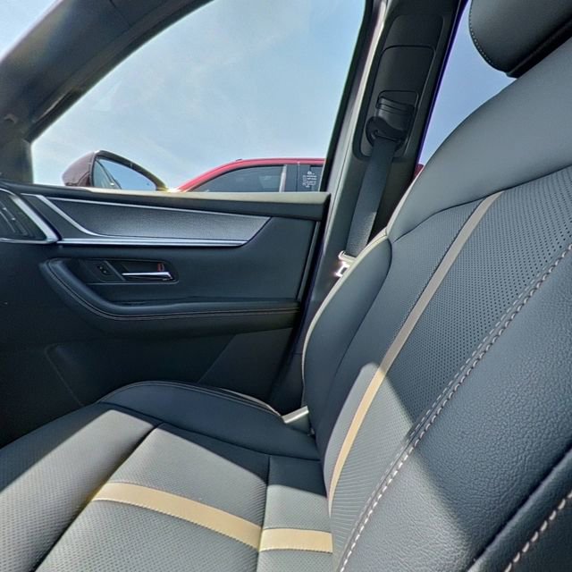 Used 2026 MAZDA CX-90 3.3 Turbo w/ Premium Plus Pkg image 28