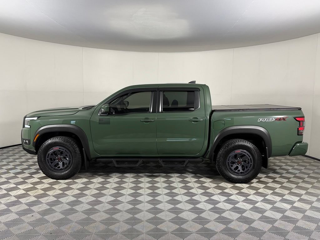 Used 2025 Nissan Frontier PRO-4X AWD/4WD image 11