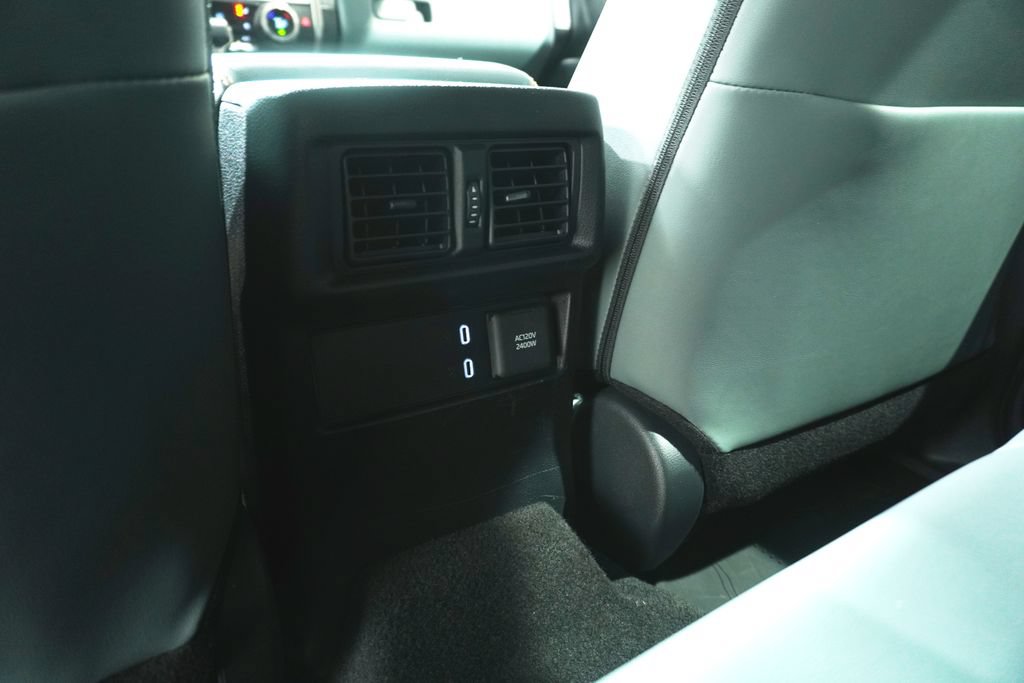 Certified 2025 Toyota 4Runner Trailhunter AWD/4WD image 15