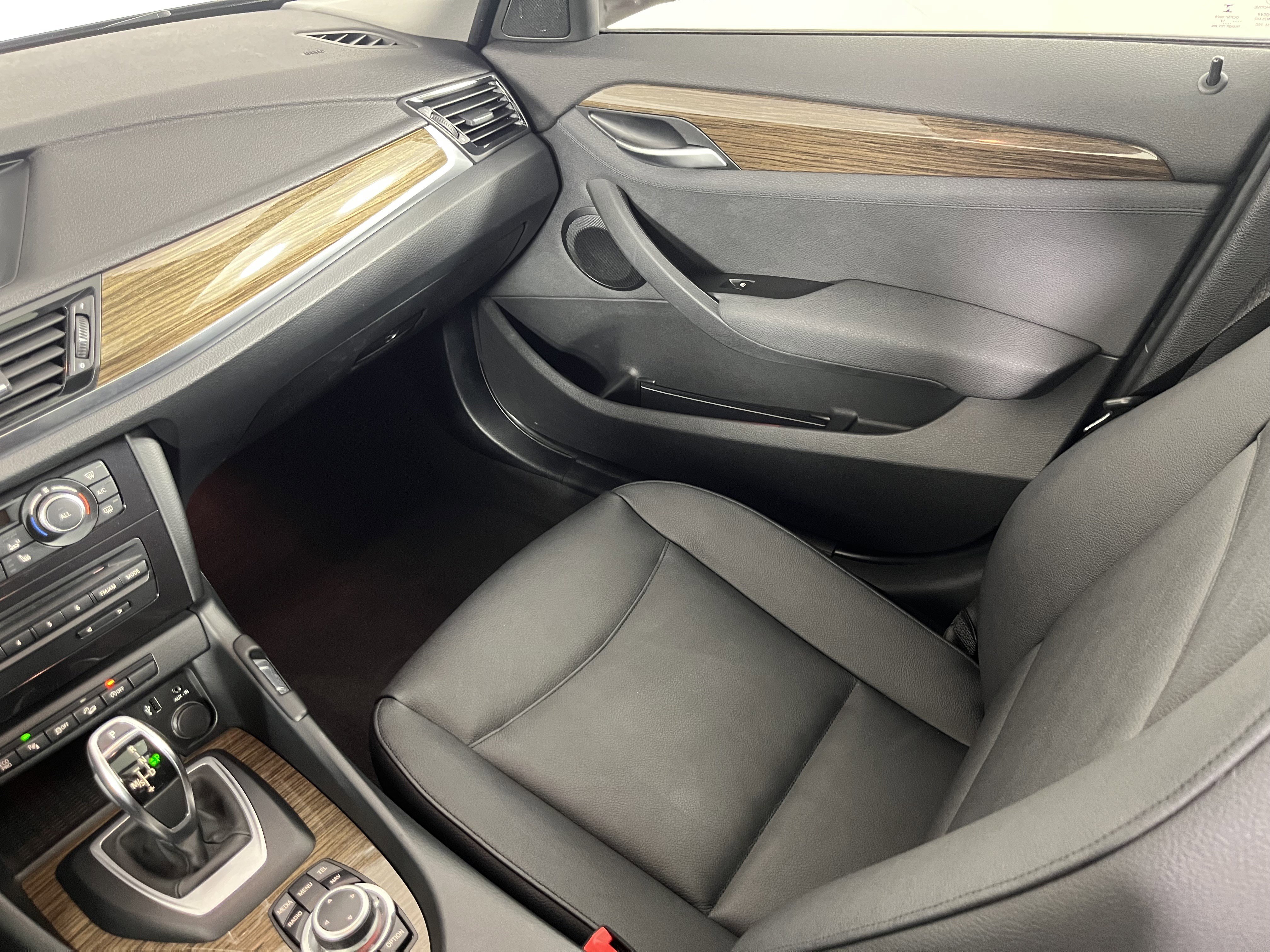 Used 2015 BMW X1 xDrive28i image 11