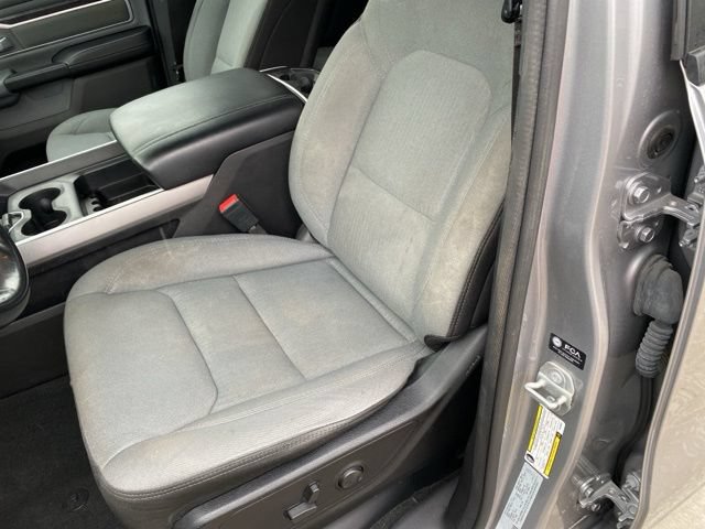 Used 2022 RAM 1500 Big Horn AWD/4WD image 17