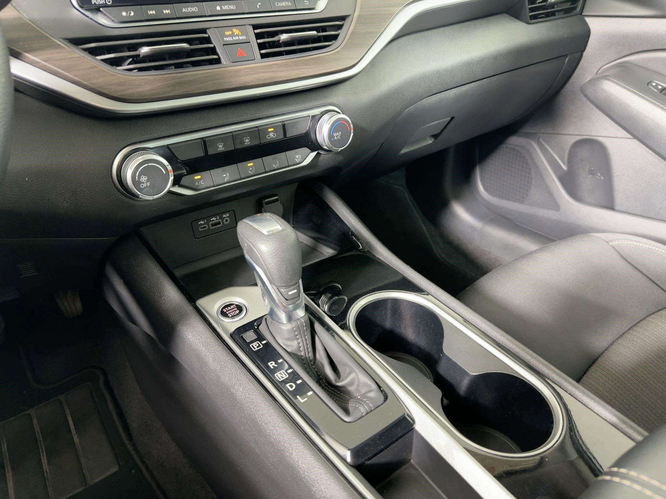 Used 2024 Nissan Altima 2.5 SV image 15