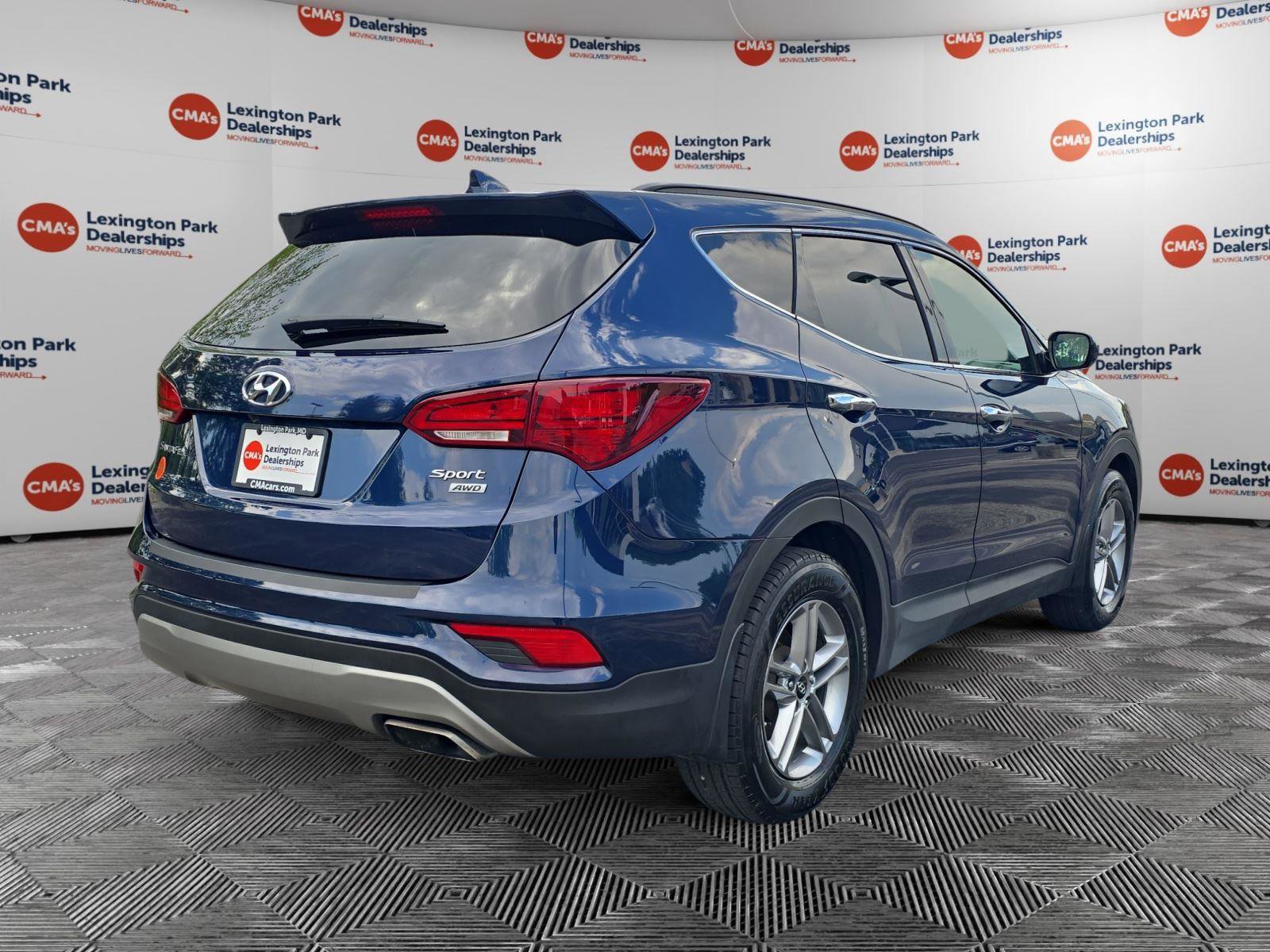Used 2018 Hyundai Santa Fe Sport w/ 2.4L Value Package 02 AWD/4WD image 7