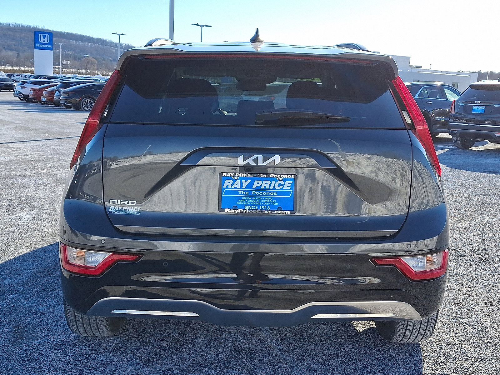 Used 2024 Kia Niro Wind w/ Wind Preserve Package image 5