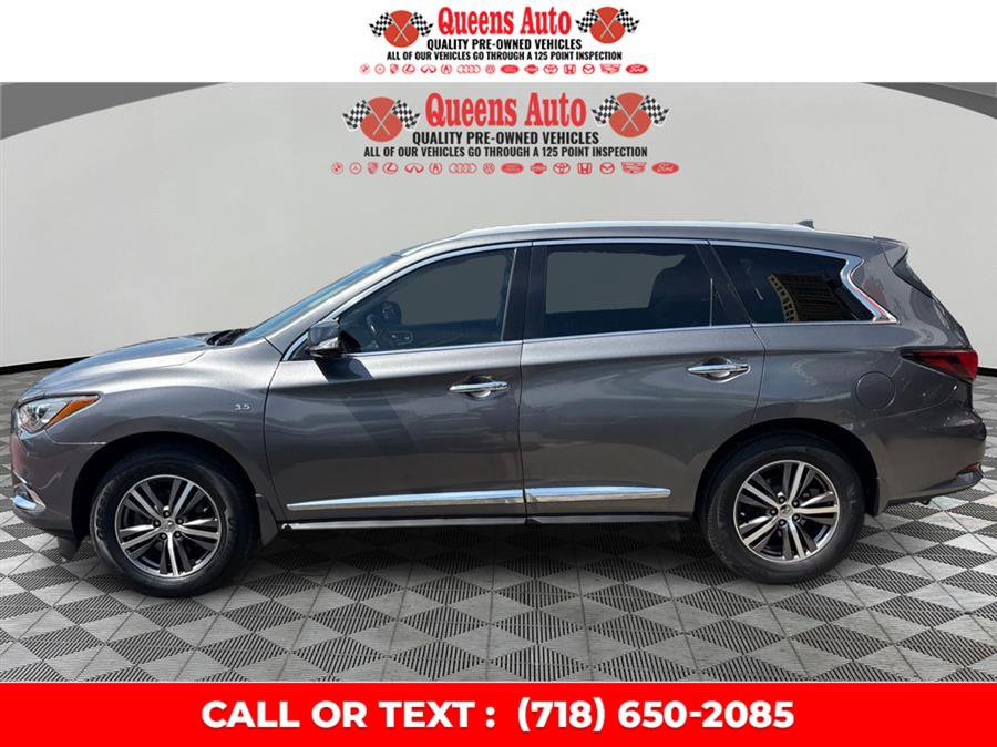 Used 2019 INFINITI QX60 Luxe w/ Essential Package AWD/4WD image 3