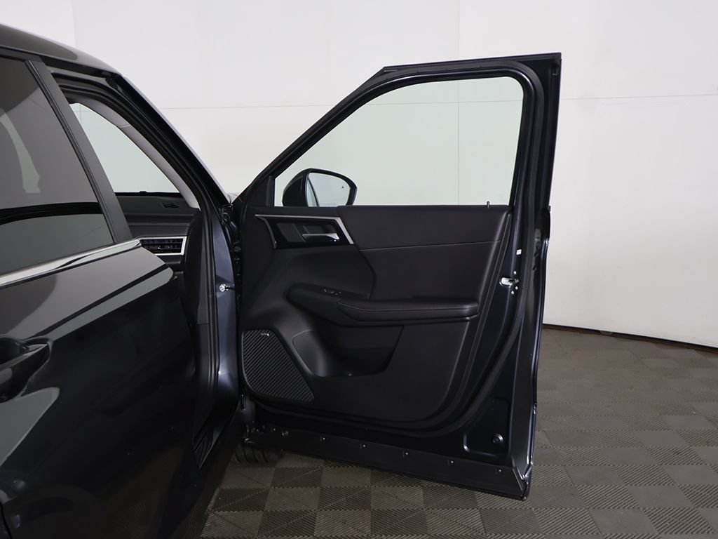 New 2026 Mitsubishi Outlander SE FWD image 22