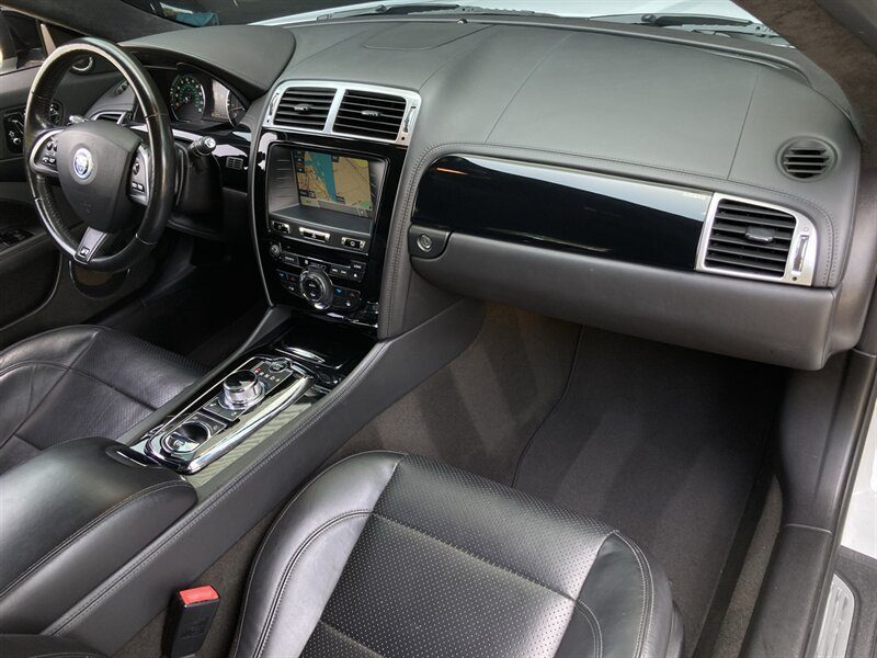 Used 2013 Jaguar XKR R RWD image 19
