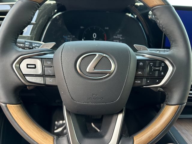 Used 2025 Lexus RX 350 Premium w/ Accessory Package (Z1) FWD image 21
