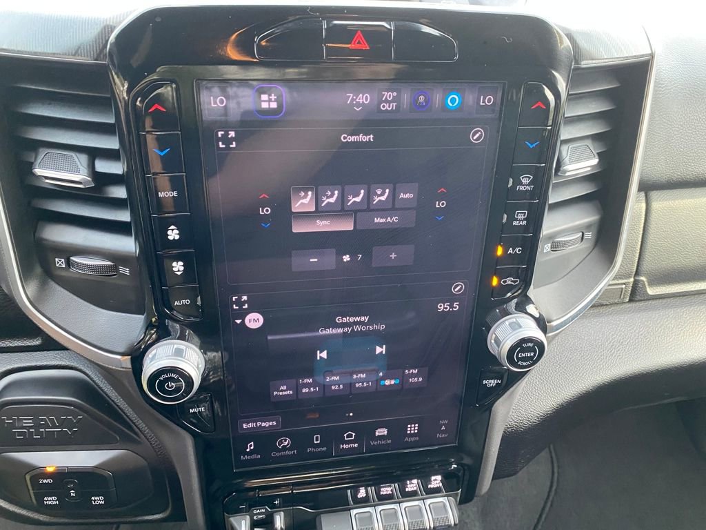 Used 2025 RAM 2500 Big Horn image 34