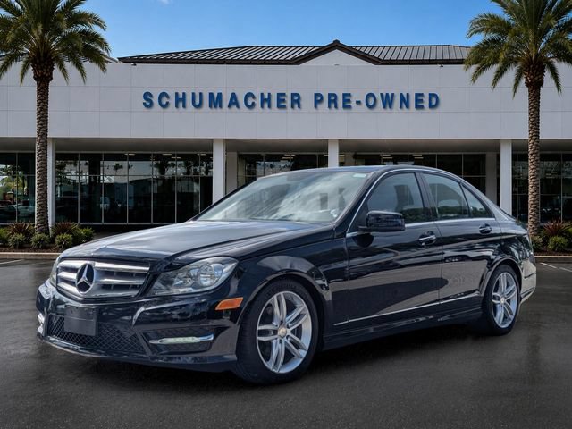 Used 2013 Mercedes-Benz C 250 Sedan image 3