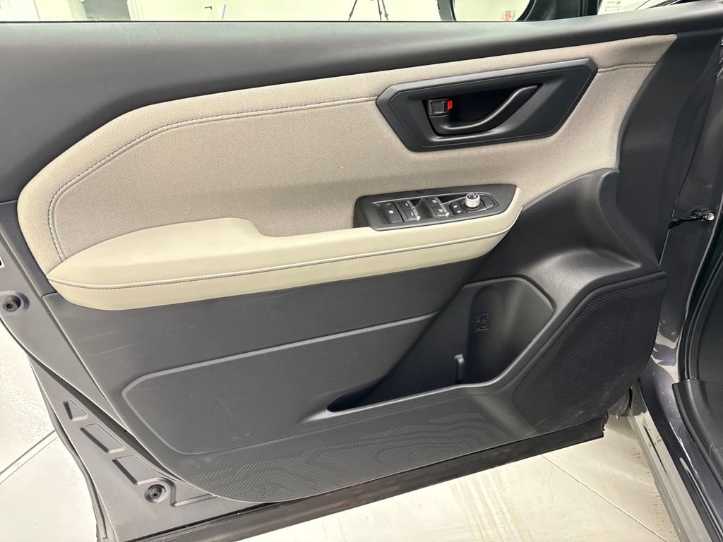 Certified 2026 Subaru Forester Premium image 11