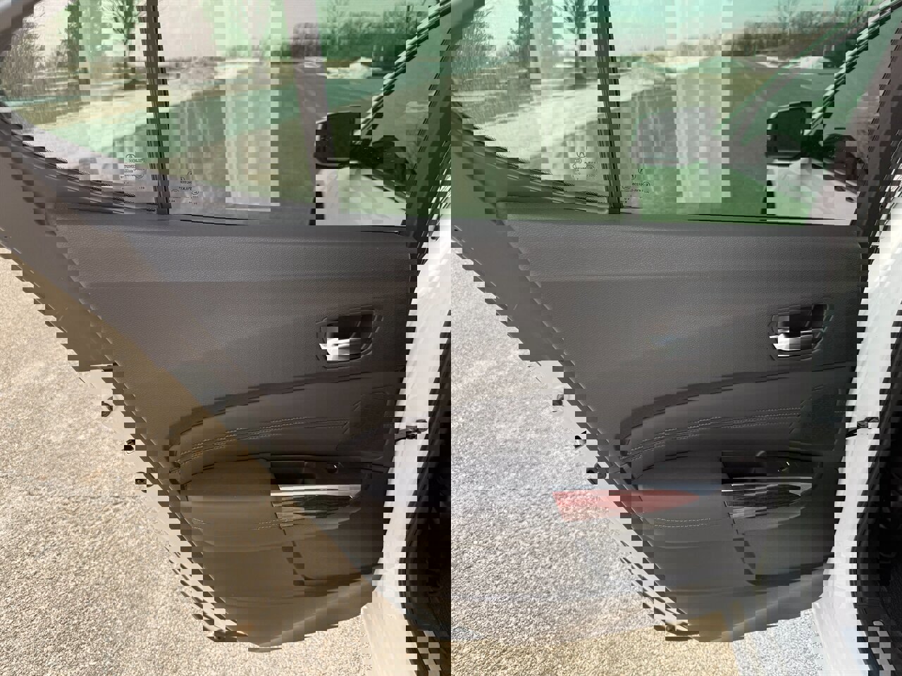 Used 2017 Acura TLX V6 SH-AWD w/ Advance Package image 36