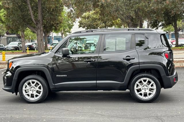 Used 2022 Jeep Renegade Latitude w/ Convenience Group image 7