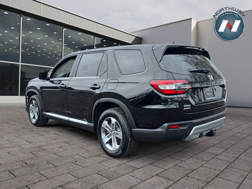Used 2023 Honda Pilot EX-L image 3