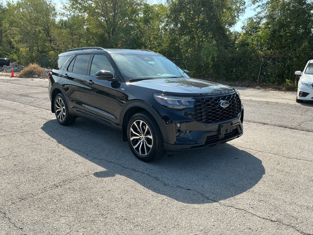 New 2026 Ford Explorer ST-Line AWD/4WD image 6