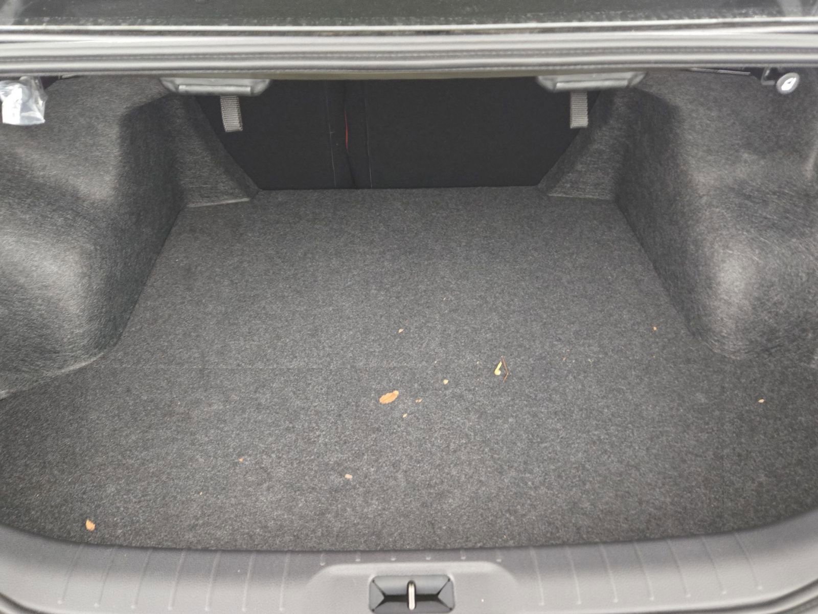 New 2025 Nissan Altima 2.5 SR w/ SR Premium Package image 25