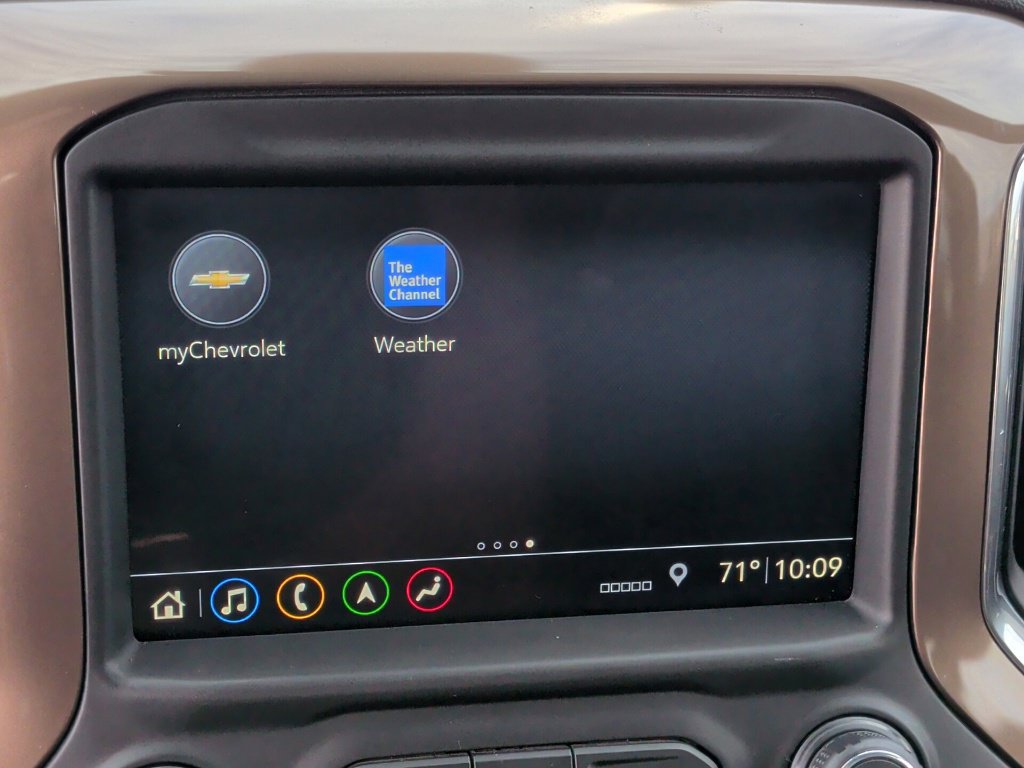 Used 2019 Chevrolet Silverado 1500 High Country w/ Technology Package AWD/4WD image 31