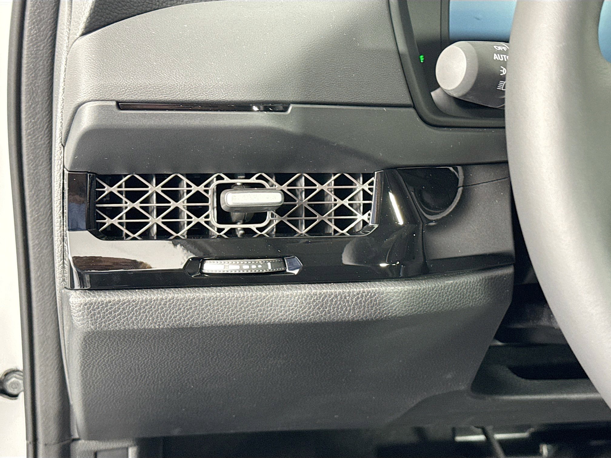 New 2025 Honda Accord Touring image 10