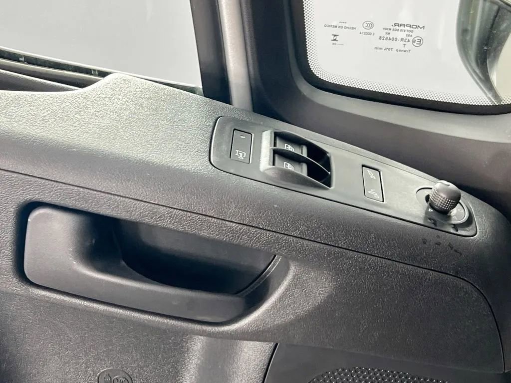 Used 2024 RAM ProMaster 3500 w/ Convenience Group image 18