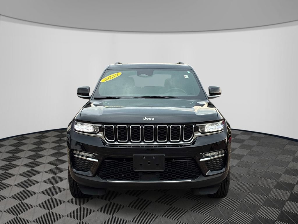 Certified 2025 Jeep Grand Cherokee Limited AWD/4WD image 2