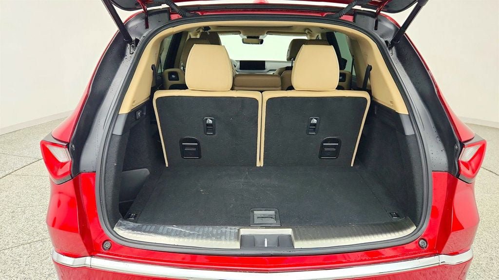 Used 2023 Acura MDX SH-AWD w/ Advance Package image 22