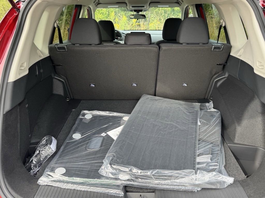 Certified 2025 Nissan Rogue S image 28